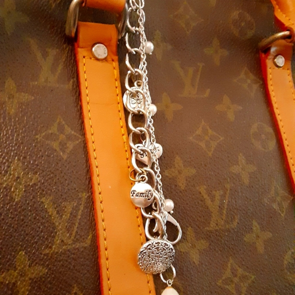 Handbag Charm/pocketbook hang/keychain. Handmade. Not the pocketbook.